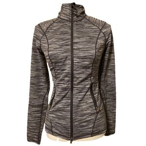 Zelle‎ Jacket Zipper Side Pockets SZ XS Stretchy Running Sporty Traivel